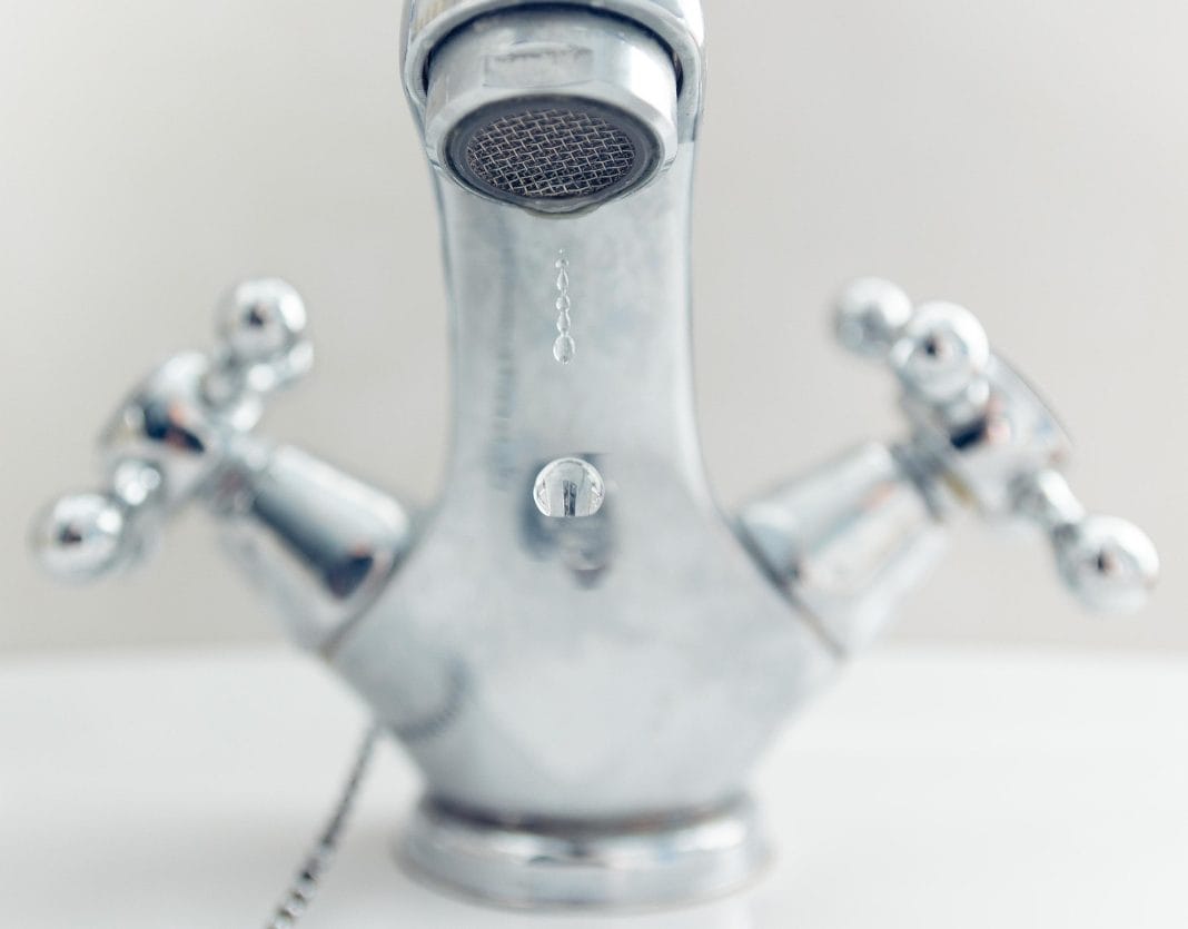 msalguero-faucet-943297_1920