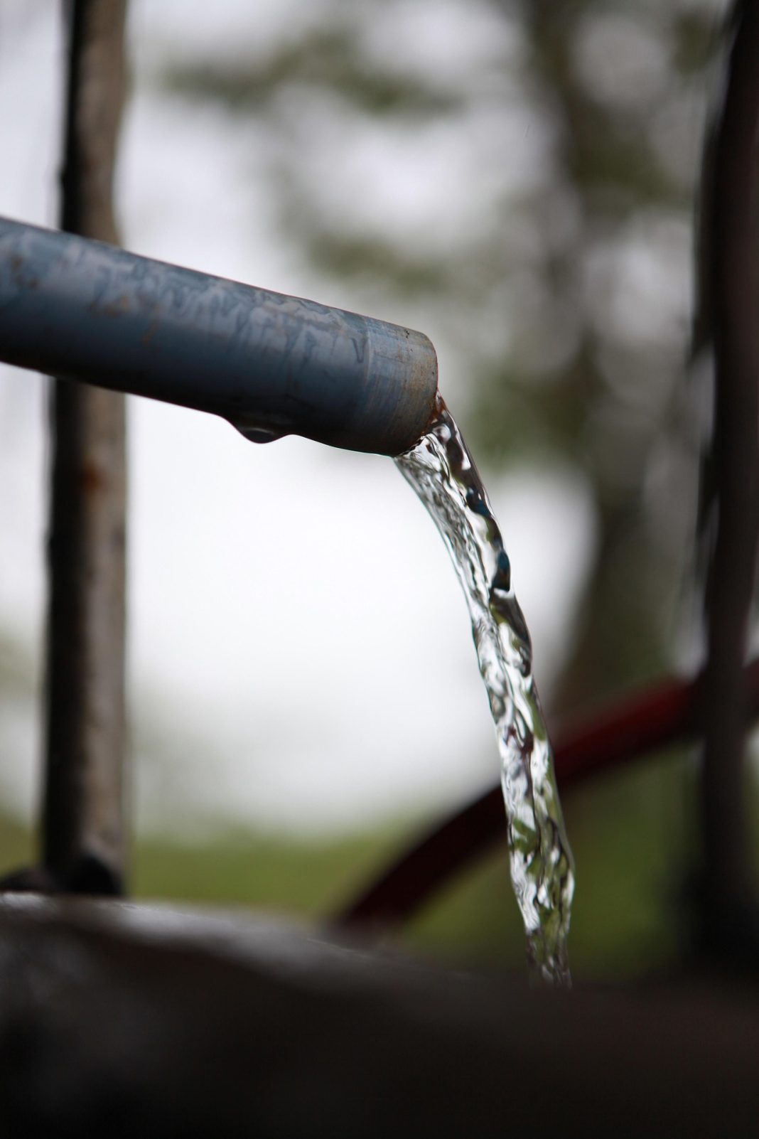 udik_art-tap-water-6650171_1920